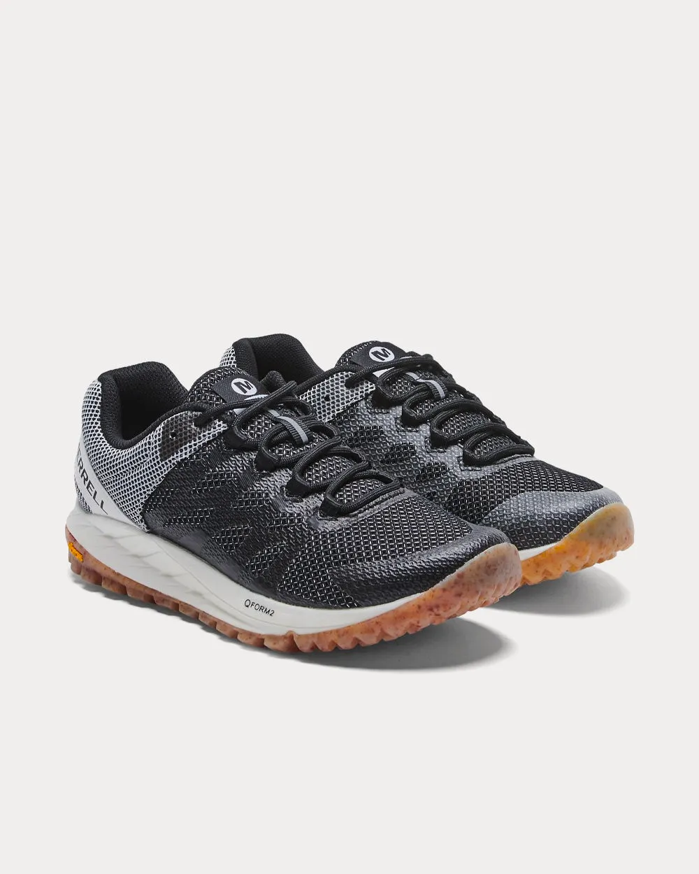 Antora 2 Eco Dye Black / White Running Shoes
