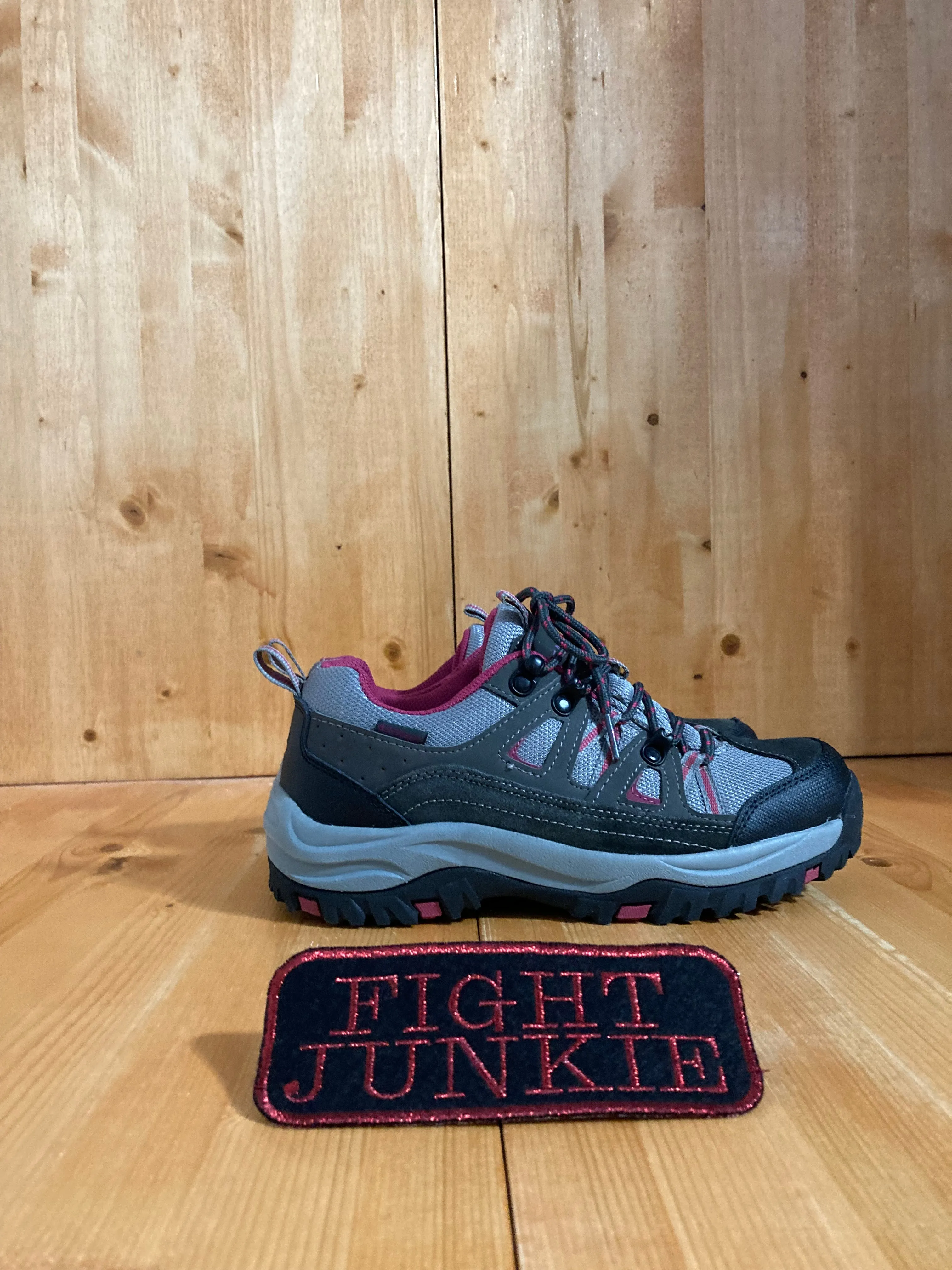BEARPAW JUNIPER LO Women Size 7 Suede & Mesh Trail Hiking Gray