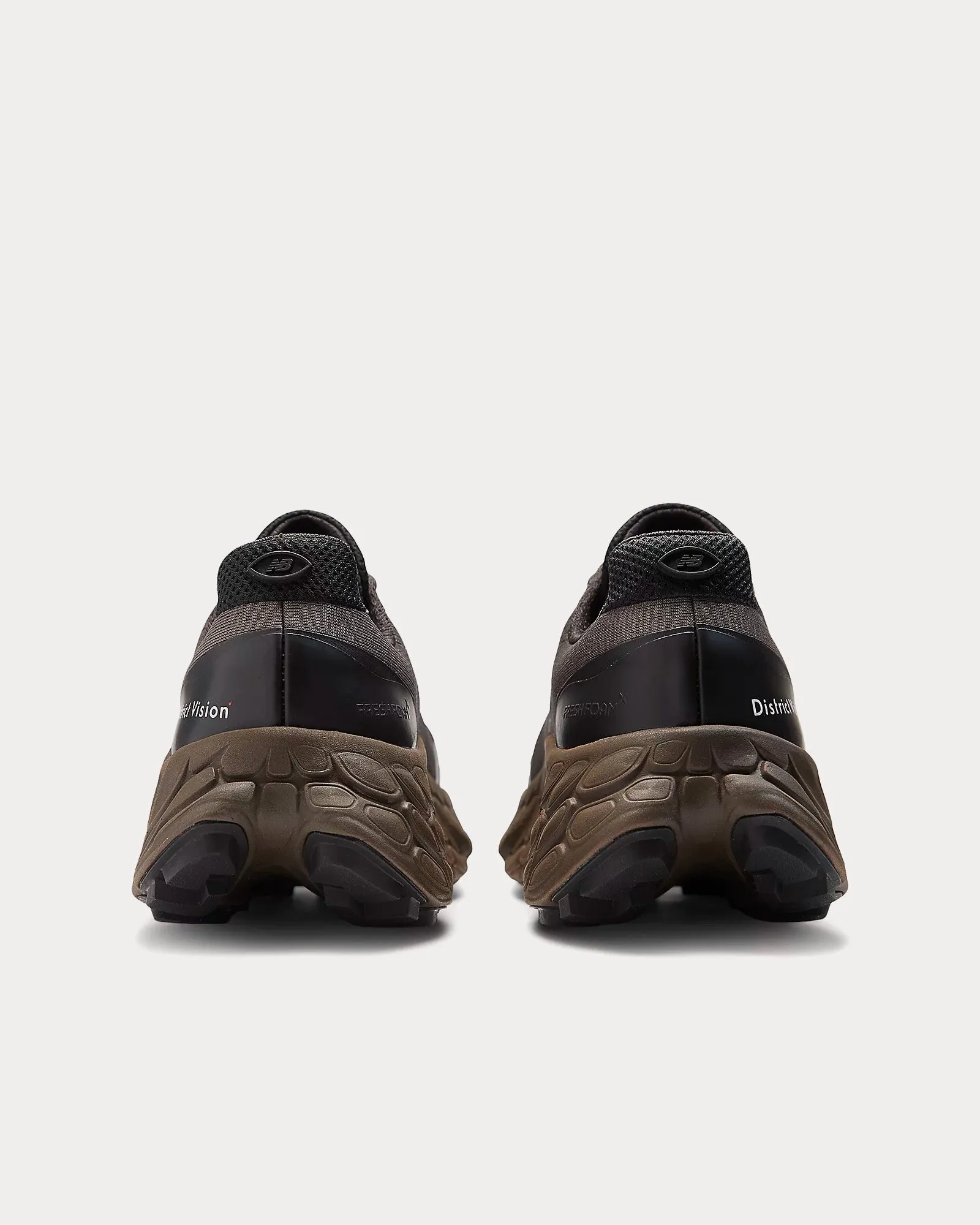 Fresh Foam More Trail Falcon / Slate Black / Jet Black Running Shoes