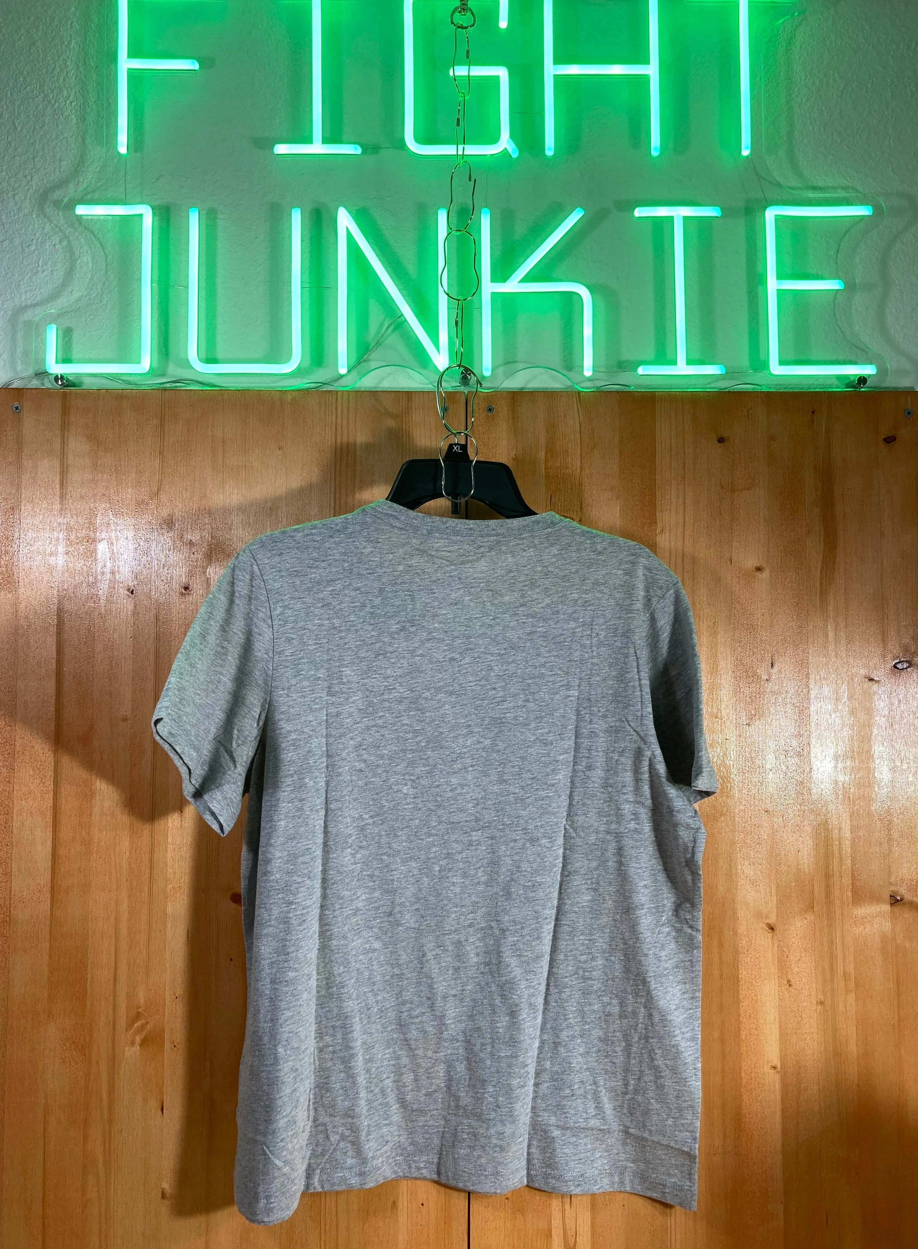 NEW! PUMA TRAIL REMIX XL Extra Large Xtra Large Adult Women Graphic Print Short Sleeve Gray Shirt Top